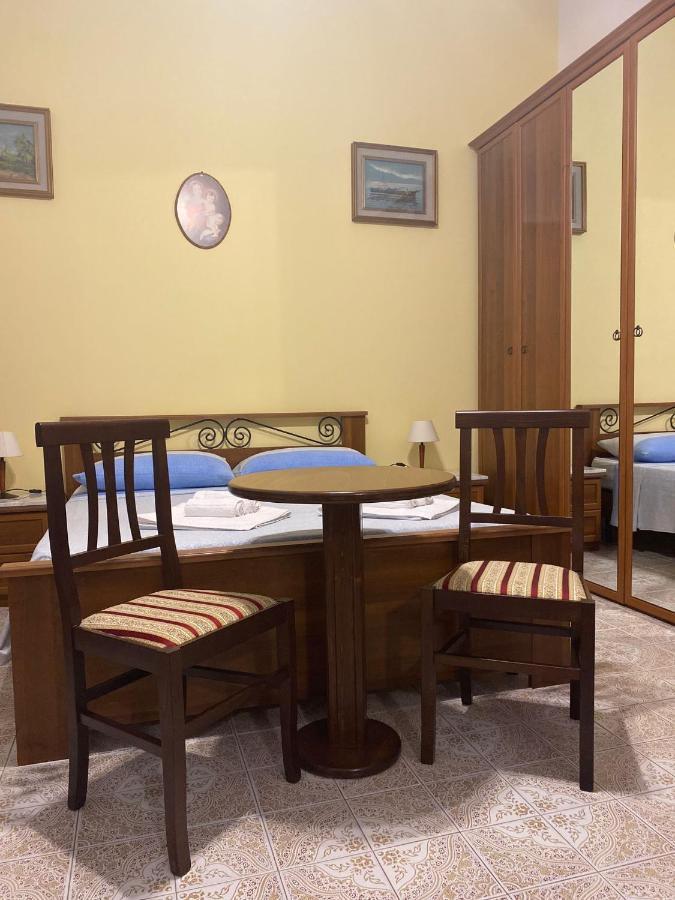 Belvedere4Colonne B&B Rooms & Suites Santa Maria al Bagno Exterior foto