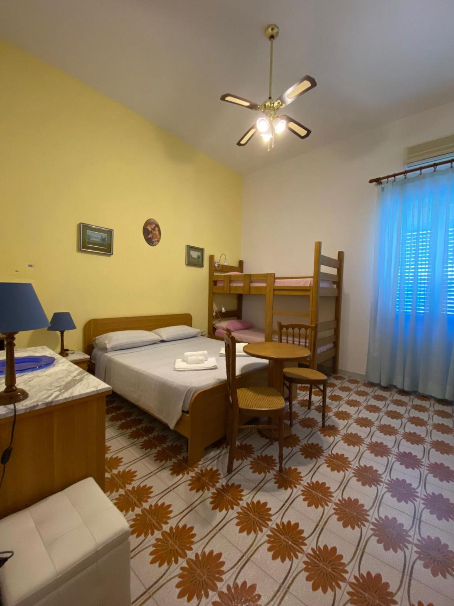 Belvedere4Colonne B&B Rooms & Suites Santa Maria al Bagno Exterior foto