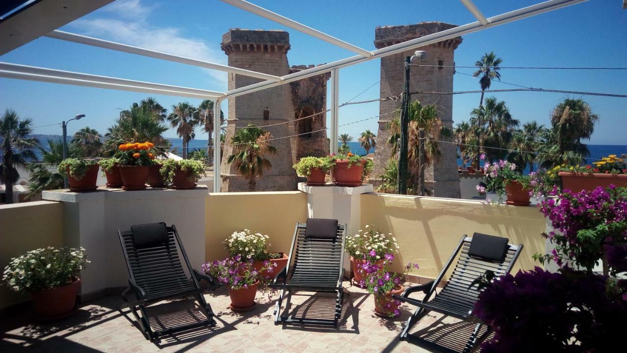 Belvedere4Colonne B&B Rooms & Suites Santa Maria al Bagno Exterior foto